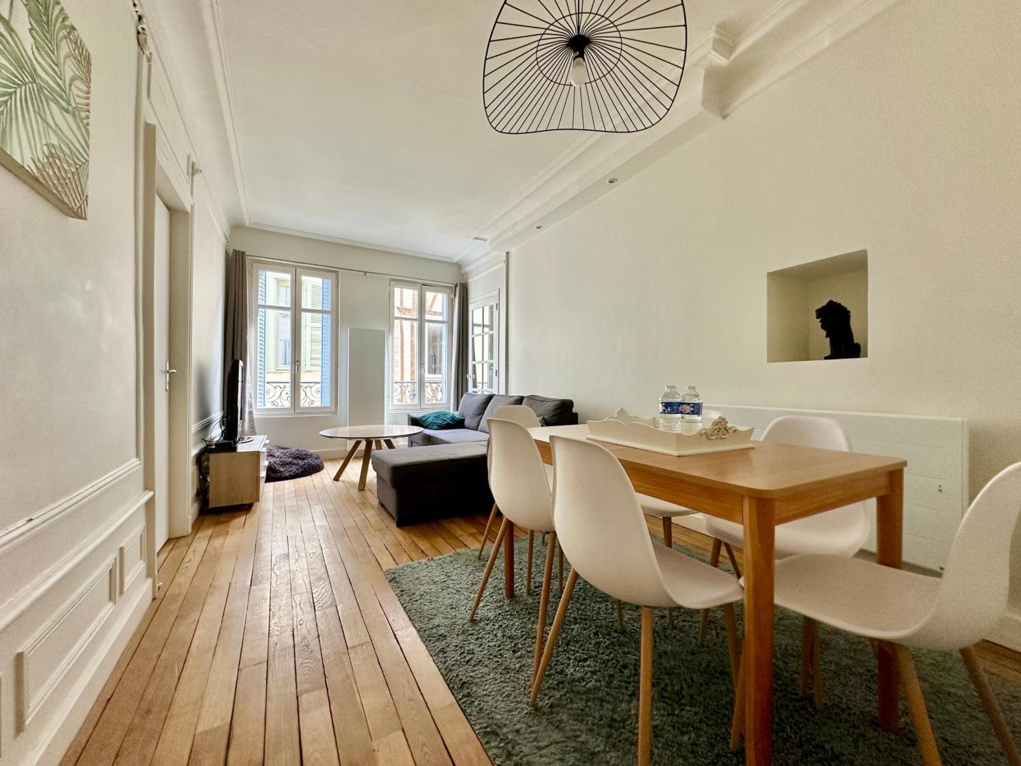 L'Haussmannien, Splendide Et Lumineux Apartment ลิมอจส์ ภายนอก รูปภาพ